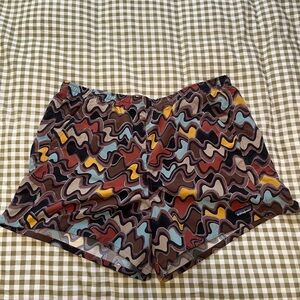 Patagonia Multicolor Wave Pattern Women's Athletic Shorts